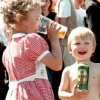 Детям чуть-чуть пивка для быстрого взросления